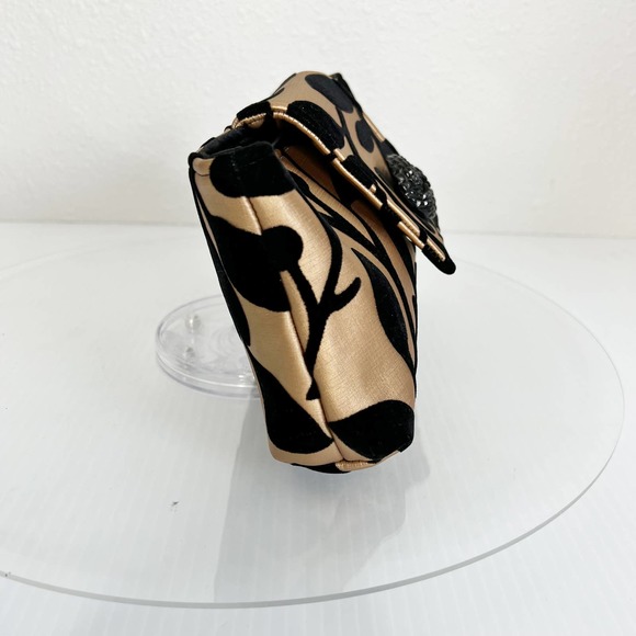 Metallic Gold Black Velvet Foldover Flap Purse Clutch - Picture 4 of 9